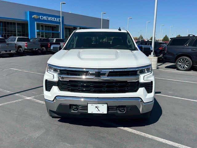 Certified 2024 Chevrolet Silverado 1500 LT AWD/4WD image 11