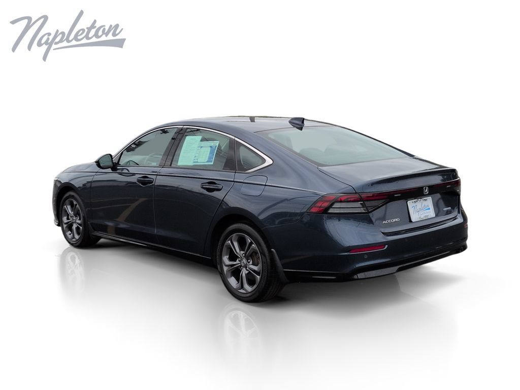 Used 2024 Honda Accord EX-L image 3