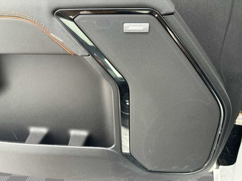 Certified 2022 GMC Sierra 1500 AT4 w/ Technology Package image 26