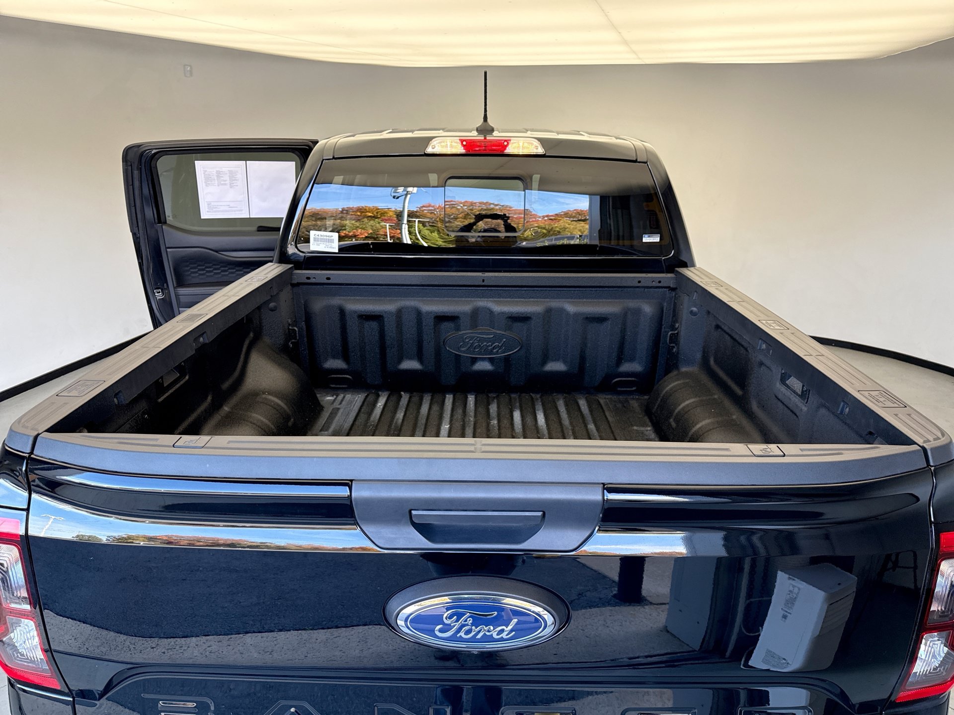 Used 2024 Ford Ranger XLT w/ Trailer Tow Package AWD/4WD image 22