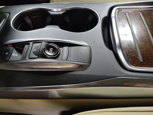 Used 2017 Acura MDX SH-AWD image 26