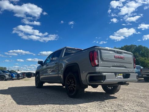 Used 2024 GMC Sierra 1500 Elevation AWD/4WD image 10