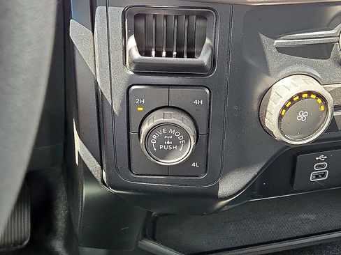 Used 2025 Ford F150 XL w/ Equipment Group 103A High AWD/4WD image 30