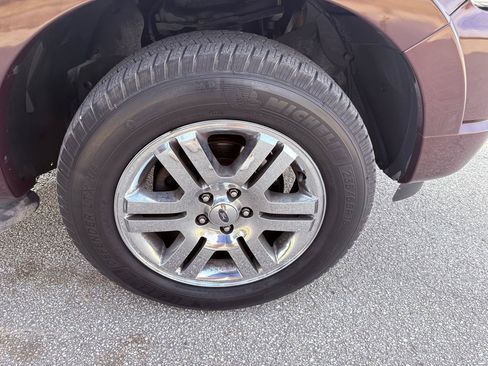 Used 2007 Ford Explorer Sport Trac Limited RWD image 40