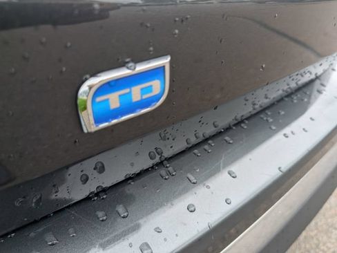 Used 2018 Chevrolet Equinox Premier AWD/4WD image 29