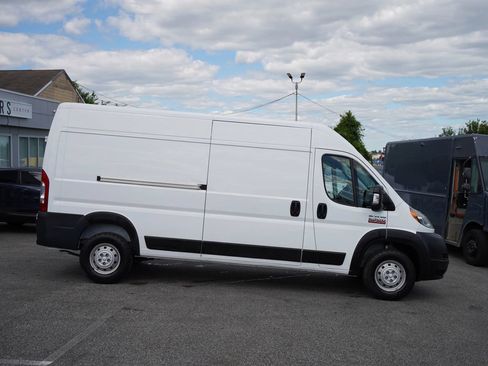 Used 2022 RAM ProMaster 2500 FWD image 7