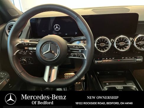 Used 2026 Mercedes-Benz GLB 250 4MATIC image 22