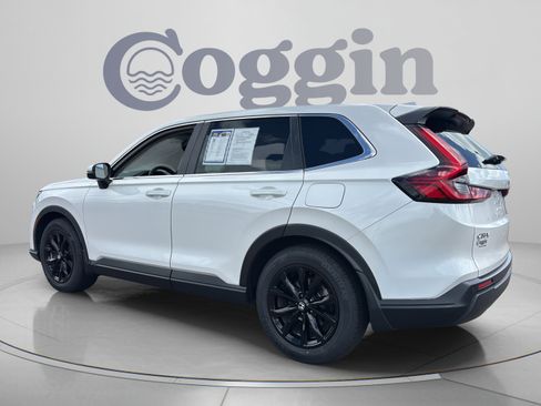 Certified 2024 Honda CR-V EX-L image 3