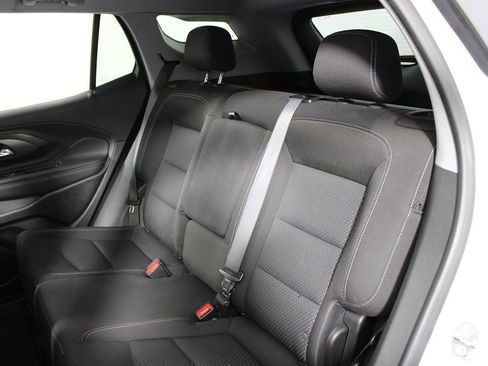 Used 2023 GMC Terrain SLE w/ Driver Convenience Package image 31