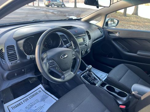 Used 2018 Kia Forte LX FWD image 18