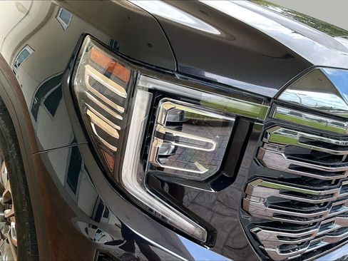 Used 2024 GMC Sierra 1500 Denali Ultimate AWD/4WD image 26
