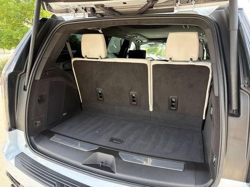 Certified 2026 Cadillac Escalade V w/ LPO, ONYX Package AWD/4WD image 45