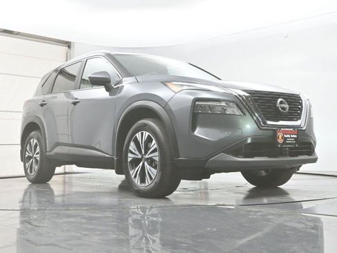 Used 2023 Nissan Rogue SV w/ SV Premium B Package AWD/4WD image 27