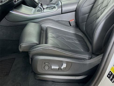 Certified 2023 BMW X5 xDrive40i w/ Premium Package image 19