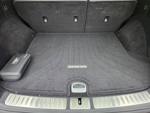 Used 2025 Genesis GV70 3.5T Sport image 31