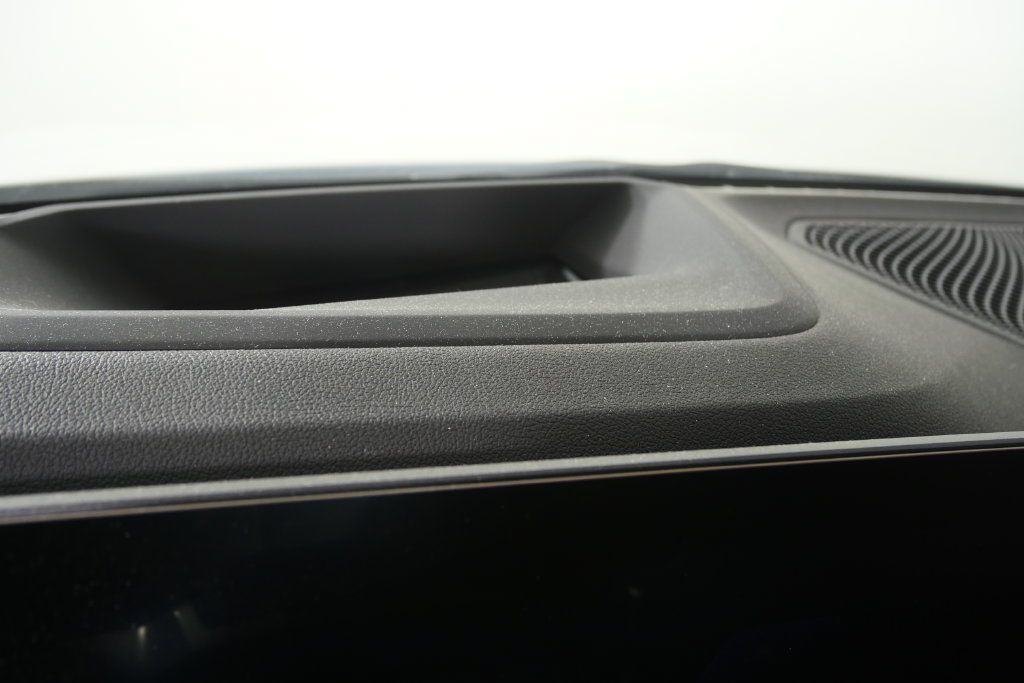Certified 2025 BMW 330i Sedan RWD image 20