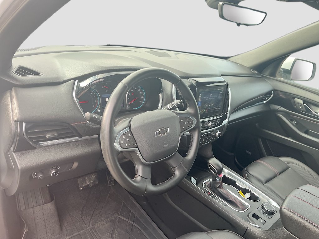 Used 2023 Chevrolet Traverse RS AWD/4WD image 9