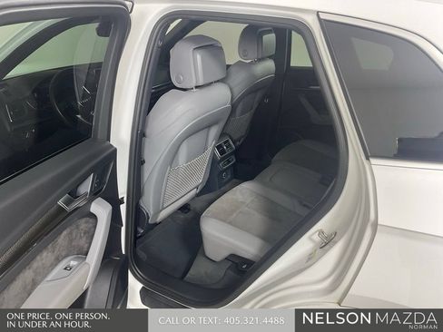 Used 2018 Audi SQ5 Prestige w/ Prestige Package AWD/4WD image 13