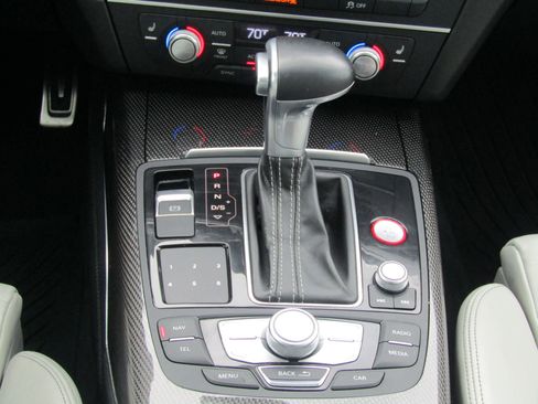 Used 2014 Audi S6 Prestige w/ Driver Assistance Package image 18