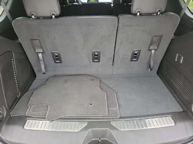 Used 2023 Chevrolet Tahoe RST RWD image 9