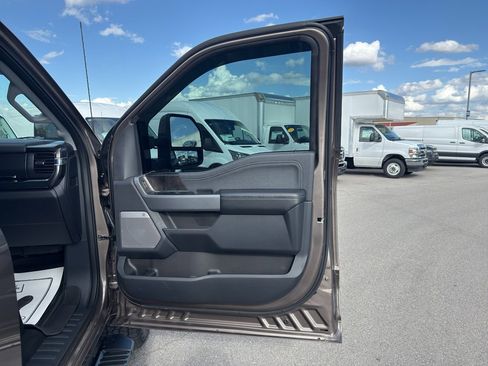 Used 2023 Ford F250 Lariat w/ Sport Appearance Package image 18