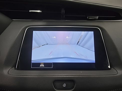 Used 2023 Cadillac XT4 Luxury FWD image 34