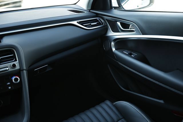 New 2026 Genesis G70 2.5T Prestige AWD/4WD image 31