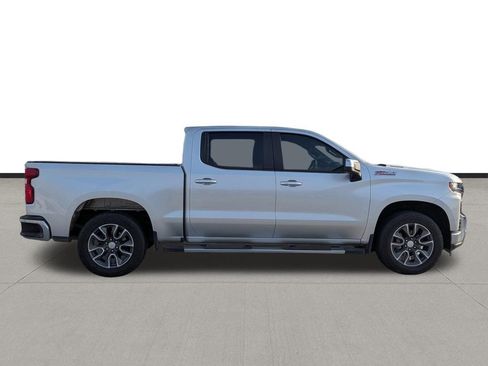Used 2022 Chevrolet Silverado 1500 LT w/ Z71 Off-Road Package AWD/4WD image 4