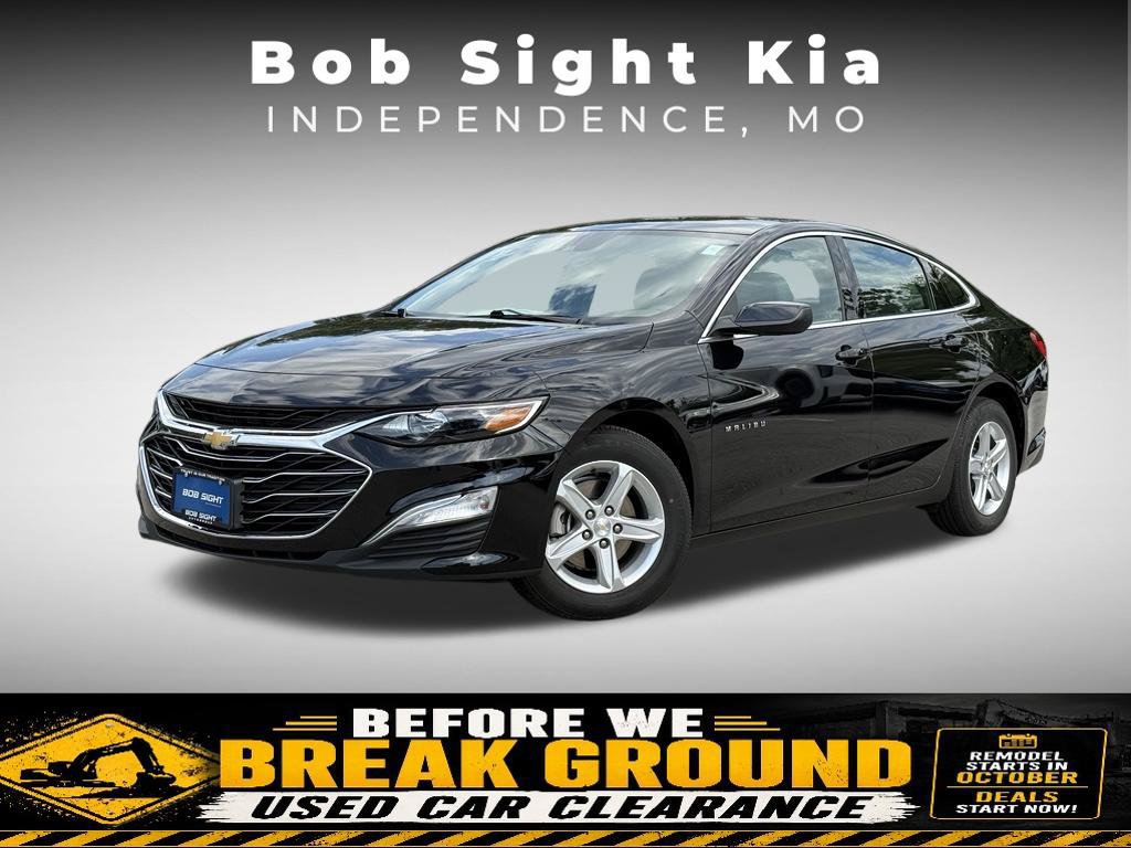 Used 2024 Chevrolet Malibu LS FWD image 1