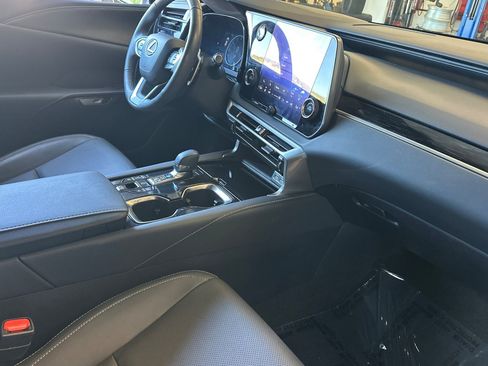 Used 2024 Lexus RX 350 AWD w/ Technology Package image 41