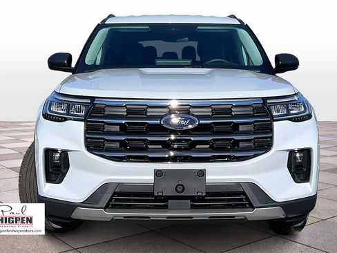 New 2026 Ford Explorer Active w/ Active Comfort Package image 17