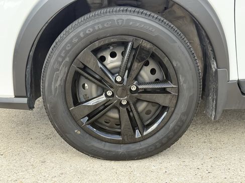 Used 2024 Nissan Kicks S FWD image 13