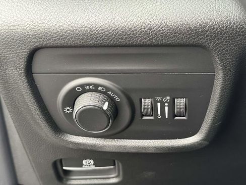 New 2026 Jeep Grand Cherokee Laredo X AWD/4WD image 9