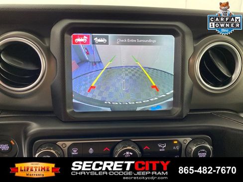 Used 2023 Jeep Wrangler Unlimited Rubicon 4xe w/ Steel Bumper Group AWD/4WD image 22