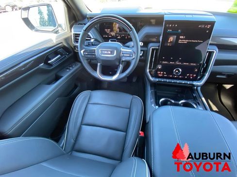 Used 2025 GMC Yukon Elevation AWD/4WD image 33