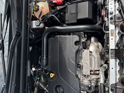 Used 2021 Chevrolet Malibu LS image 21