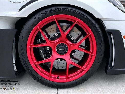 Used 2025 Porsche 911 GT3 RS w/ Weissach Package image 28