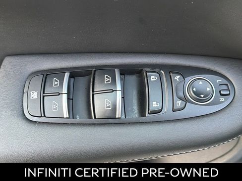 Certified 2024 INFINITI QX50 Luxe w/ Accent Package image 29