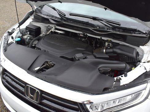 Used 2023 Honda Odyssey Touring image 34