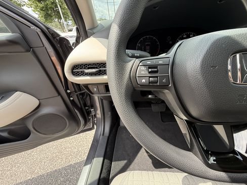 New 2026 Honda HR-V LX image 24