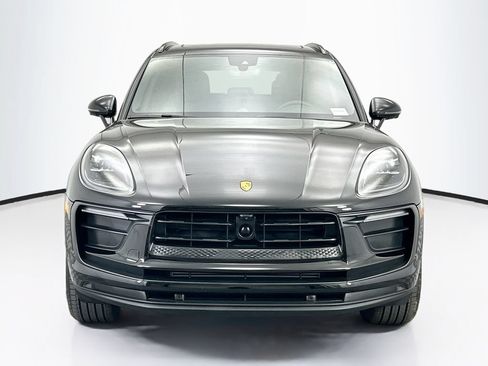Used 2026 Porsche Macan AWD/4WD image 10