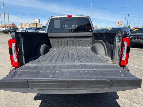 Used 2025 Ford F250 Platinum AWD/4WD image 47