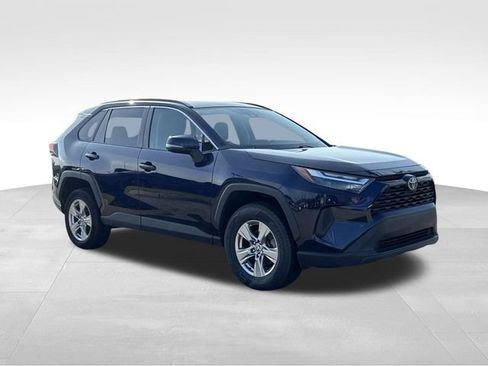 Used 2023 Toyota RAV4 XLE w/ Convenience Package FWD image 7