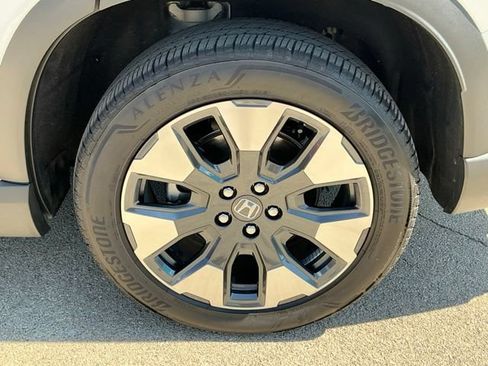 Certified 2026 Honda Pilot Elite image 5