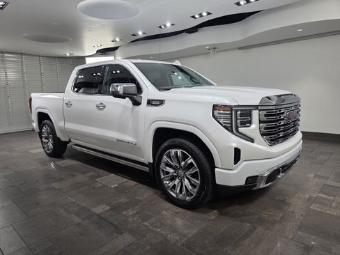 Used 2024 GMC Sierra 1500 Denali AWD/4WD image 29