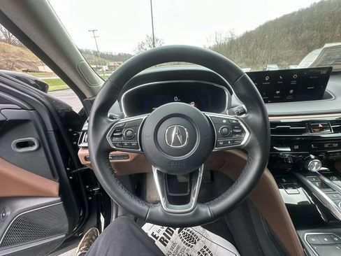 Used 2023 Acura MDX Technology image 13