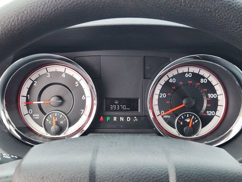 Used 2020 Dodge Grand Caravan SE w/ UConnect Hands-Free Group image 15