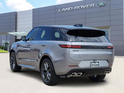 New 2025 Land Rover Range Rover Sport Dynamic SE image 4