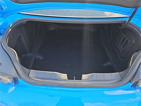 Used 2022 Chevrolet Camaro ZL1 image 24