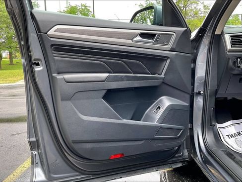 Used 2021 Volkswagen Atlas SEL Premium AWD/4WD image 26